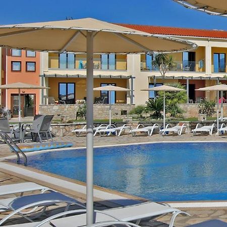 Aparthotel Oasis By The Sea Chiliadou  Exterior foto